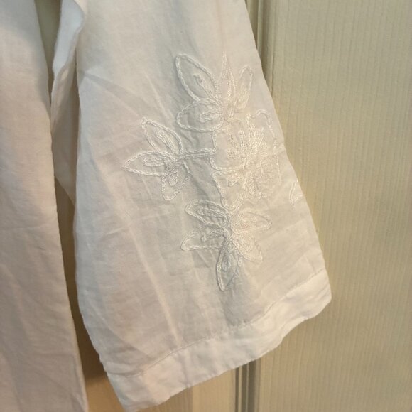 White Cotton Blouse - NWT - Picture 6 of 11